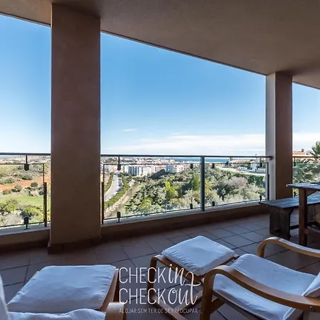 Checkincheckout Panorama Luxury Flat Appartamento *