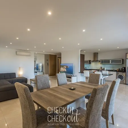 Checkincheckout Panorama Luxury Flat Lagos